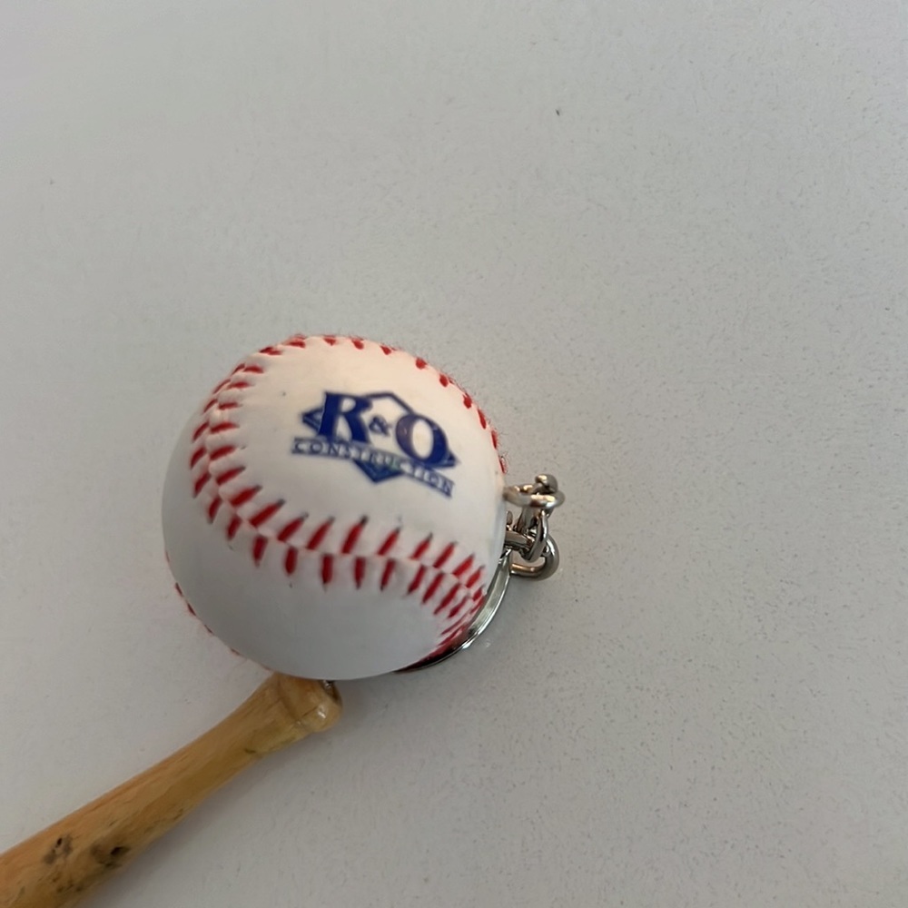KEYCHAIN Bat and ball keychain swag softball sports - Picture 6 of 6
